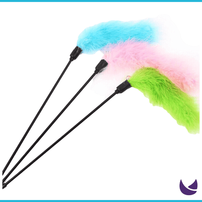 Feather want with bell for cats in three colors